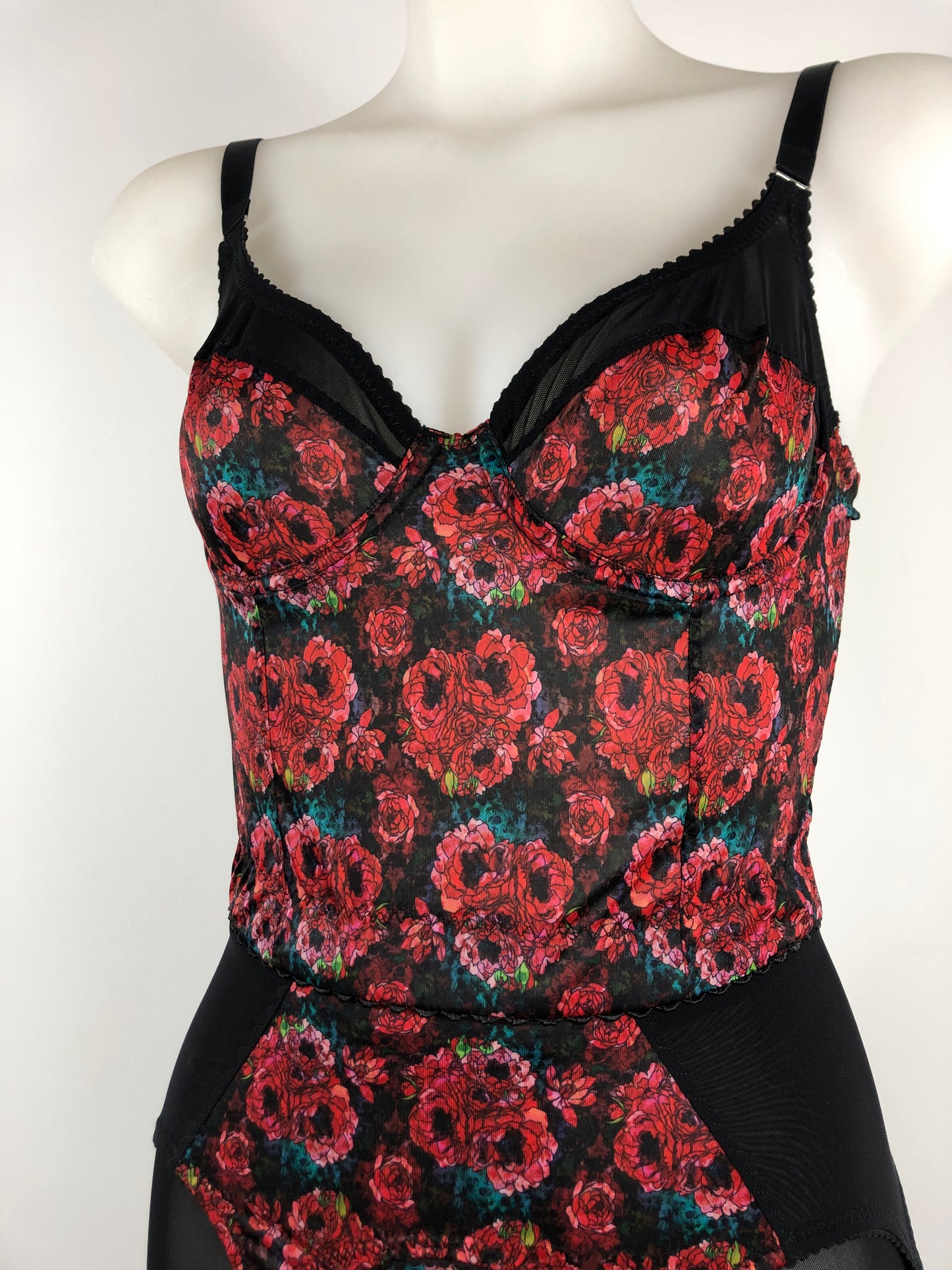 love witch inspired lingerie set. extra longline underwired bra inspired by the anna biller film. Used a rich red floral brocade style pattern with black mesh and trims. Ideal gothic, spiritual, witchy underwear