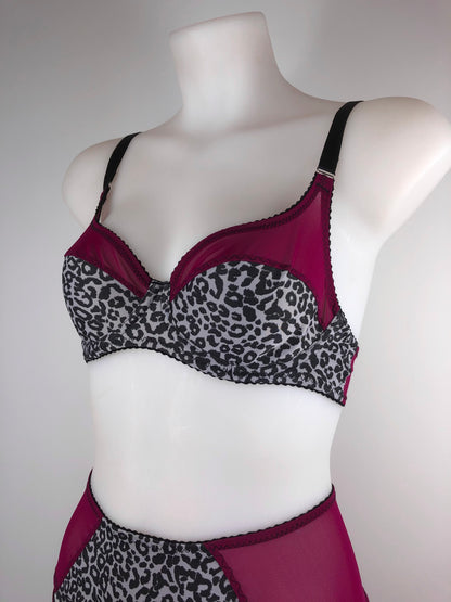  Pink Panther lingerie set including underwired bra dark panther print, magenta mesh, vintage-inspired design.